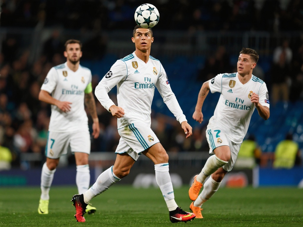 C罗迎强力新搭档!德甲锋霸超6000万欧加盟曼联 以往在C罗身边的搭档,通常具有鲜明的弱势